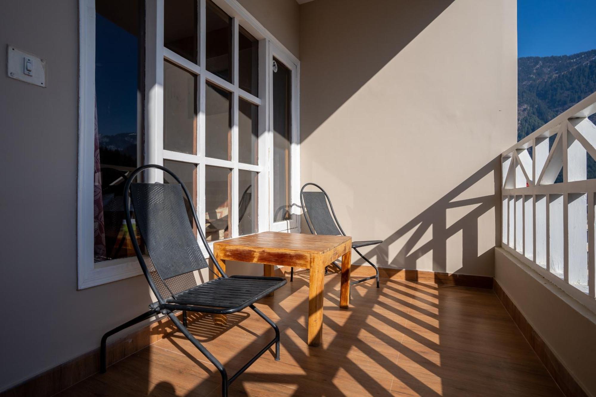 The Conifer Hotel - Manali (Himachal Pradesh), Manali